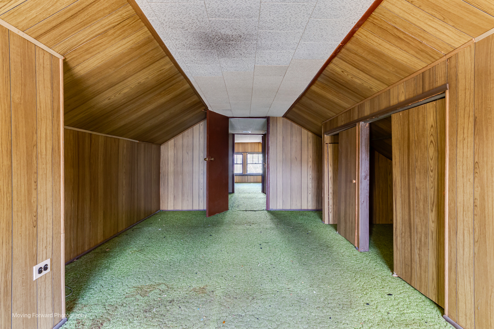 643 S 19th Avenue, Maywood, IL 60153