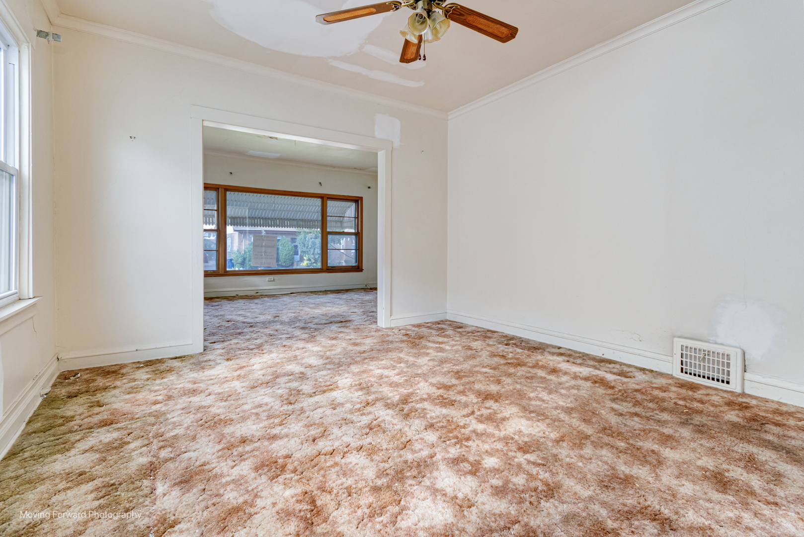 643 S 19th Avenue, Maywood, IL 60153