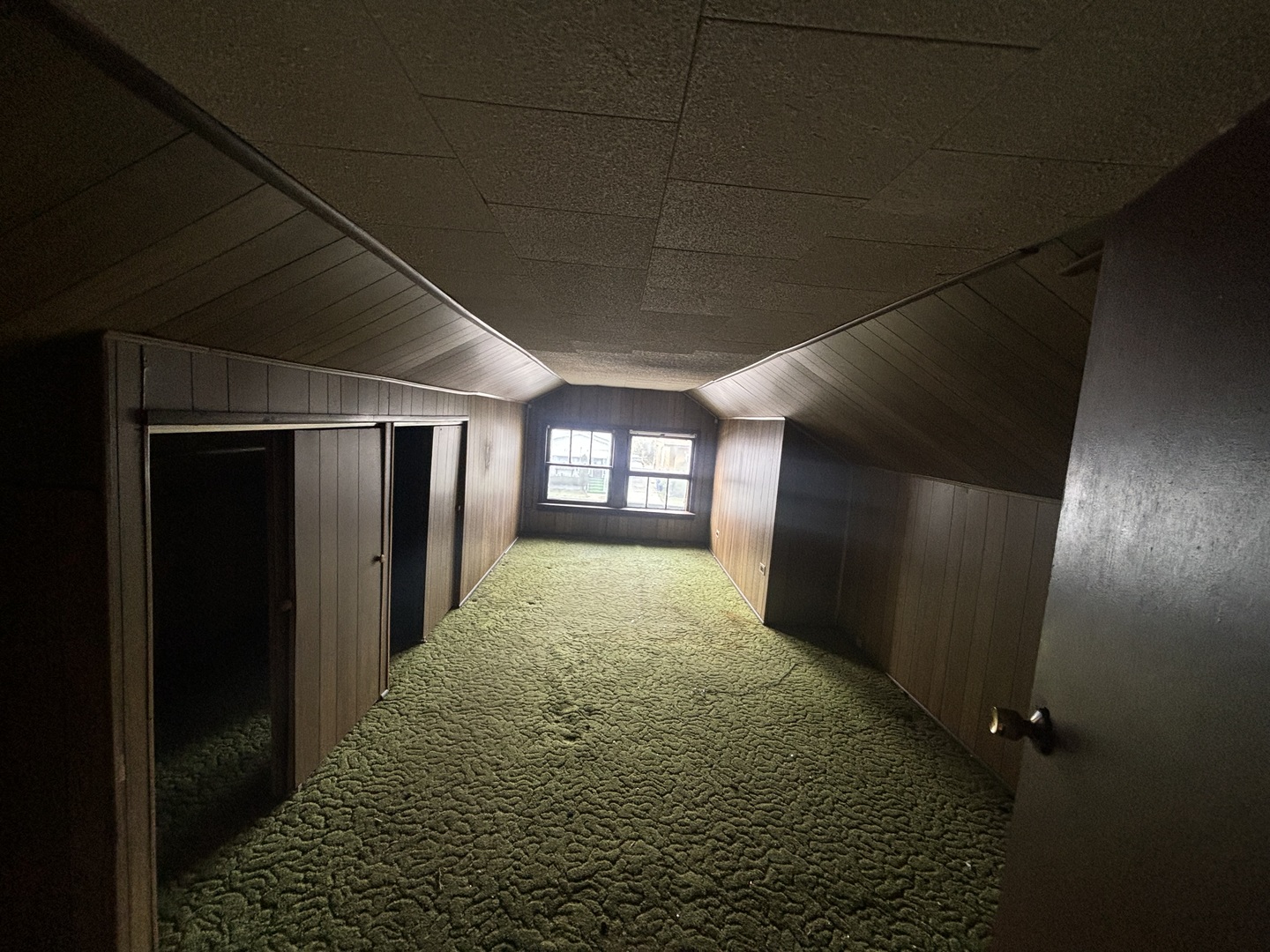 643 S 19th Avenue, Maywood, IL 60153