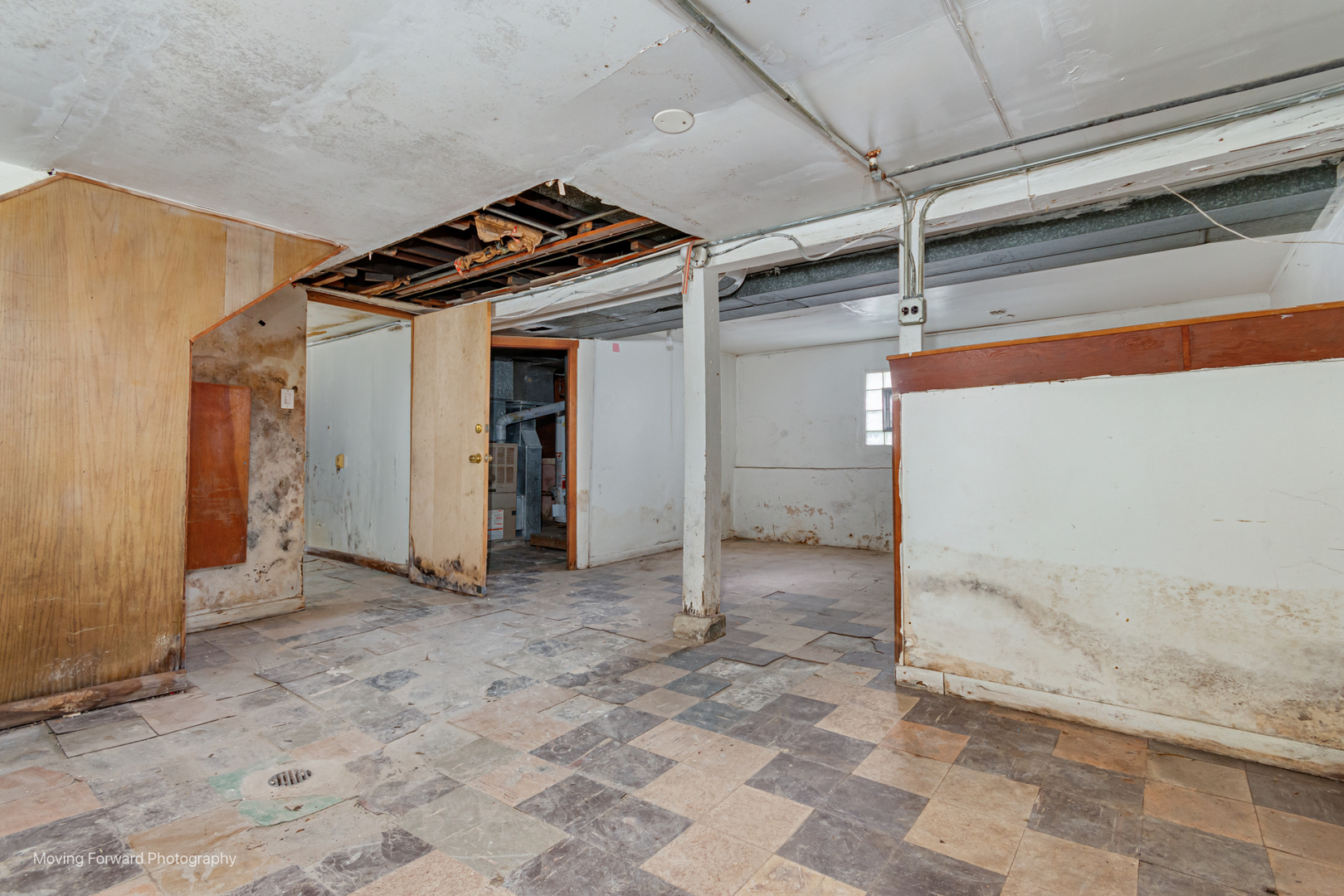 643 S 19th Avenue, Maywood, IL 60153