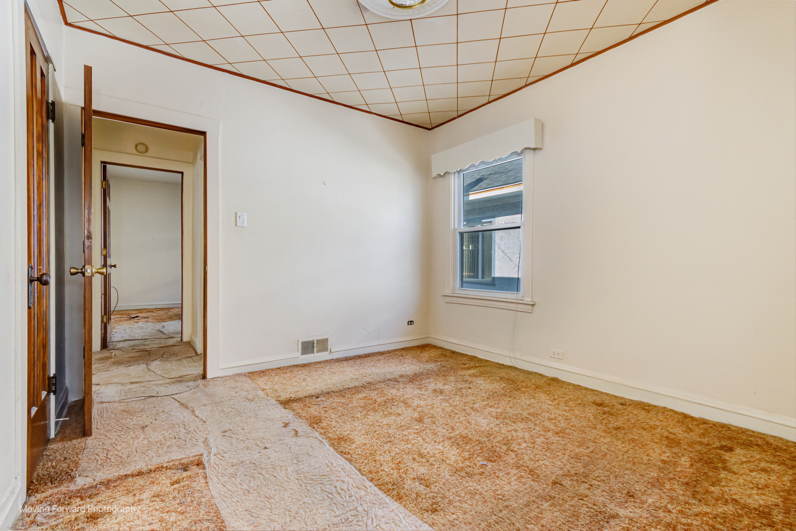 643 S 19th Avenue, Maywood, IL 60153