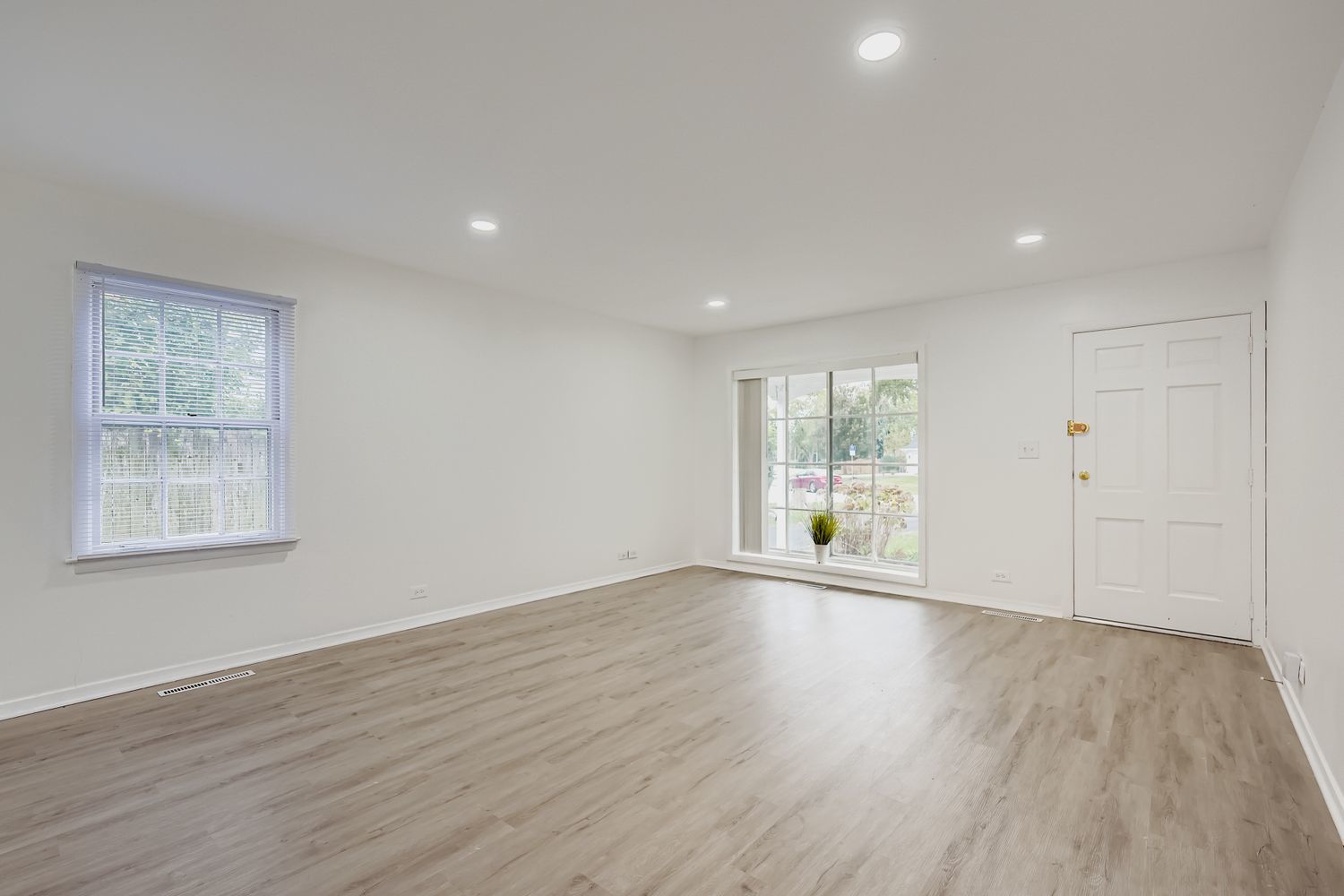 509 ELDER Lane, Glenview, IL 60025