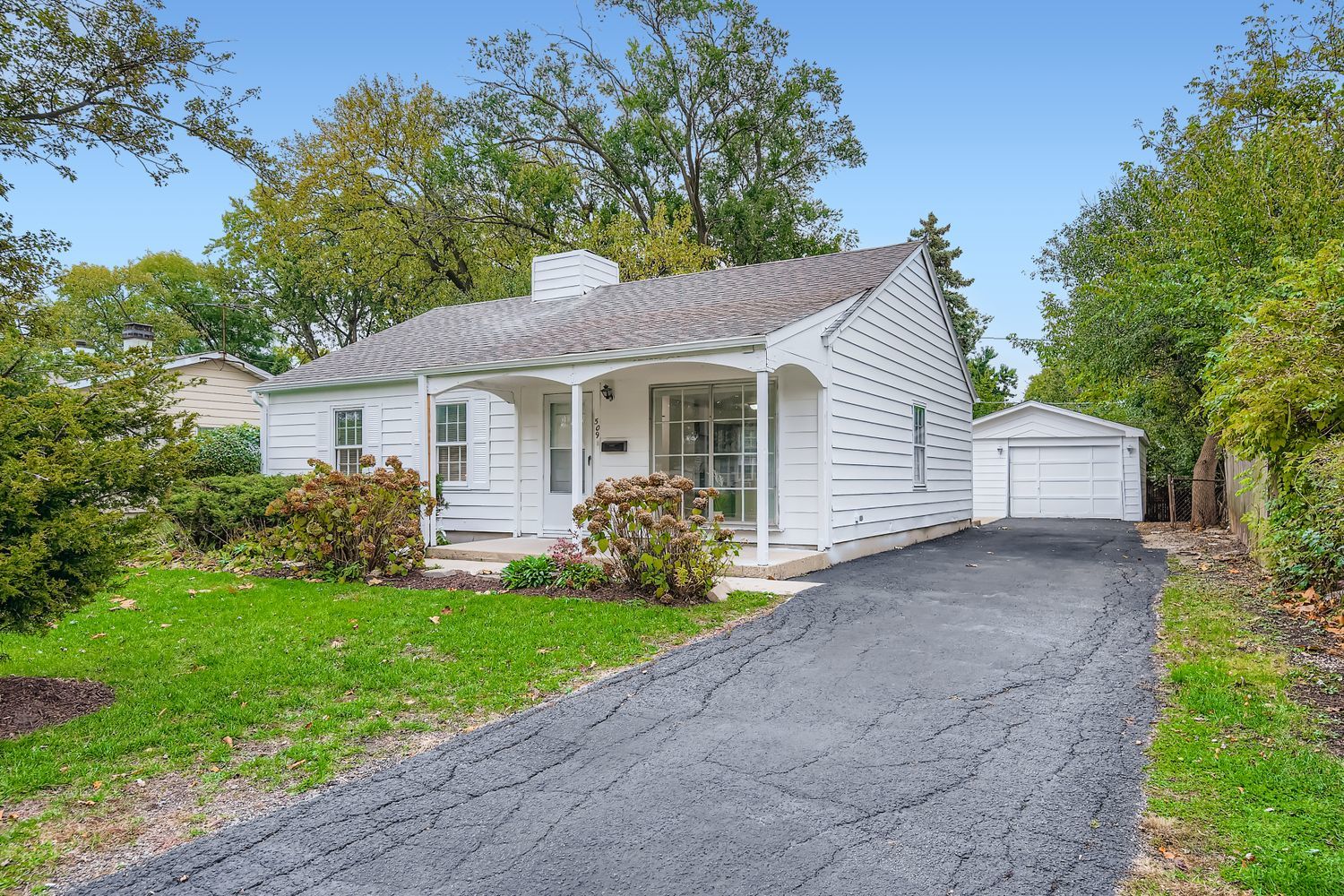 509 ELDER Lane, Glenview, IL 60025