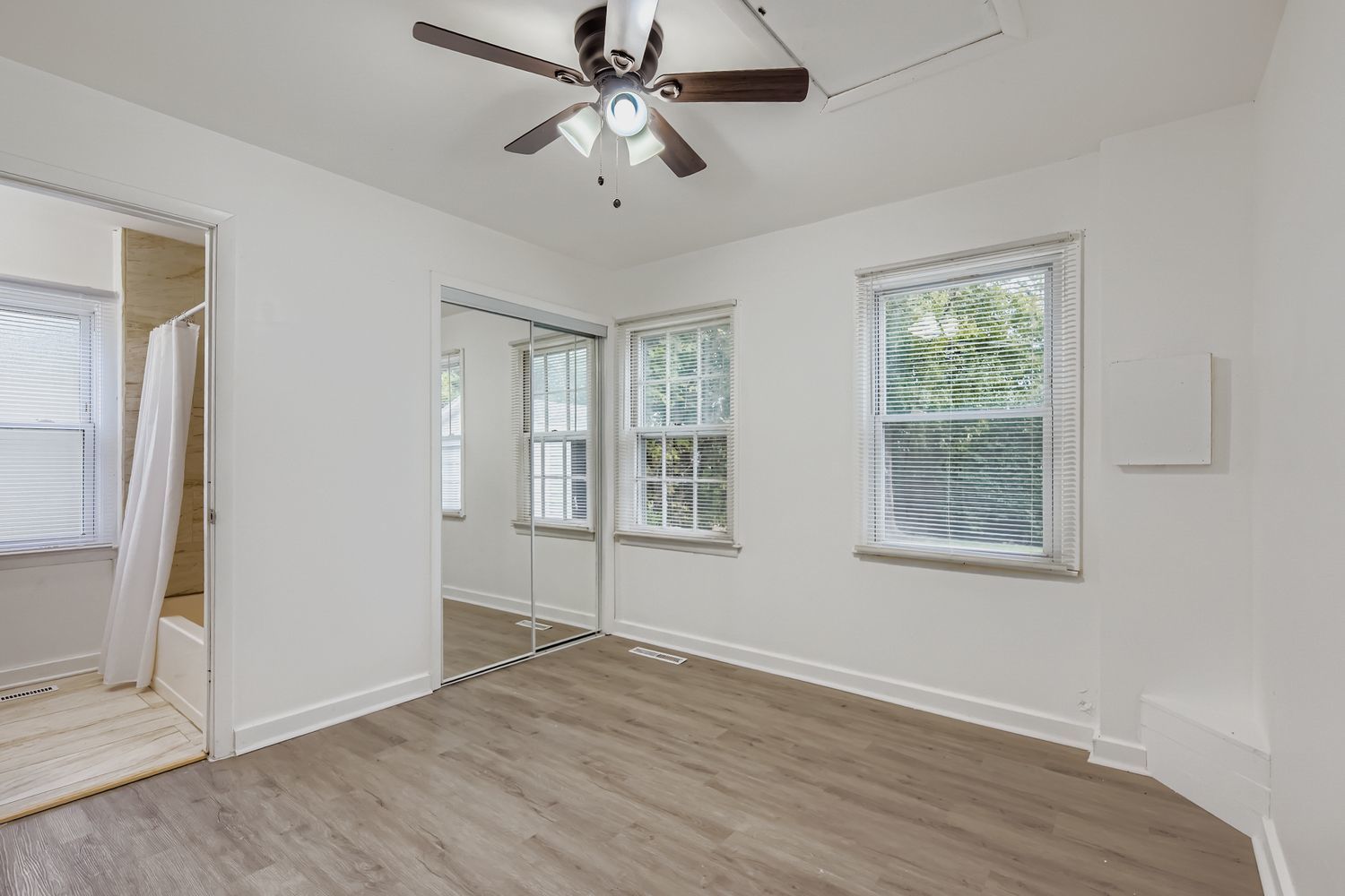 509 ELDER Lane, Glenview, IL 60025