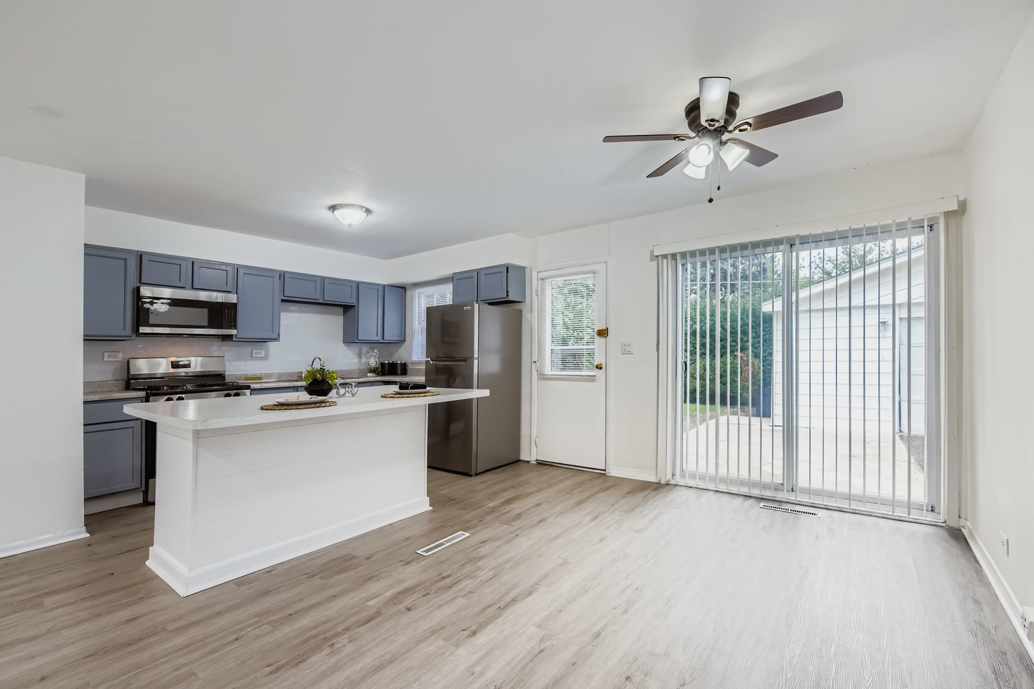 509 ELDER Lane, Glenview, IL 60025