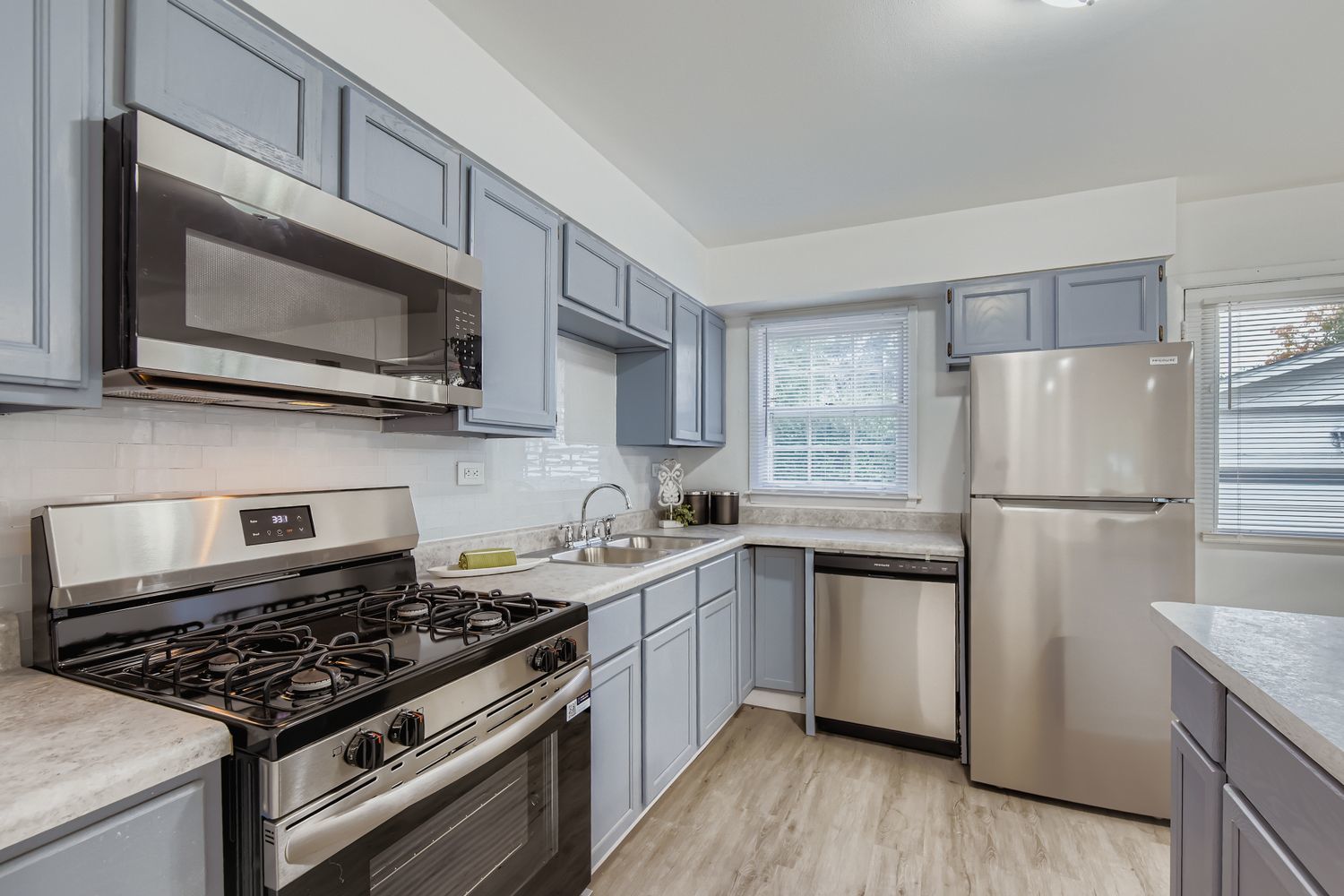 509 ELDER Lane, Glenview, IL 60025