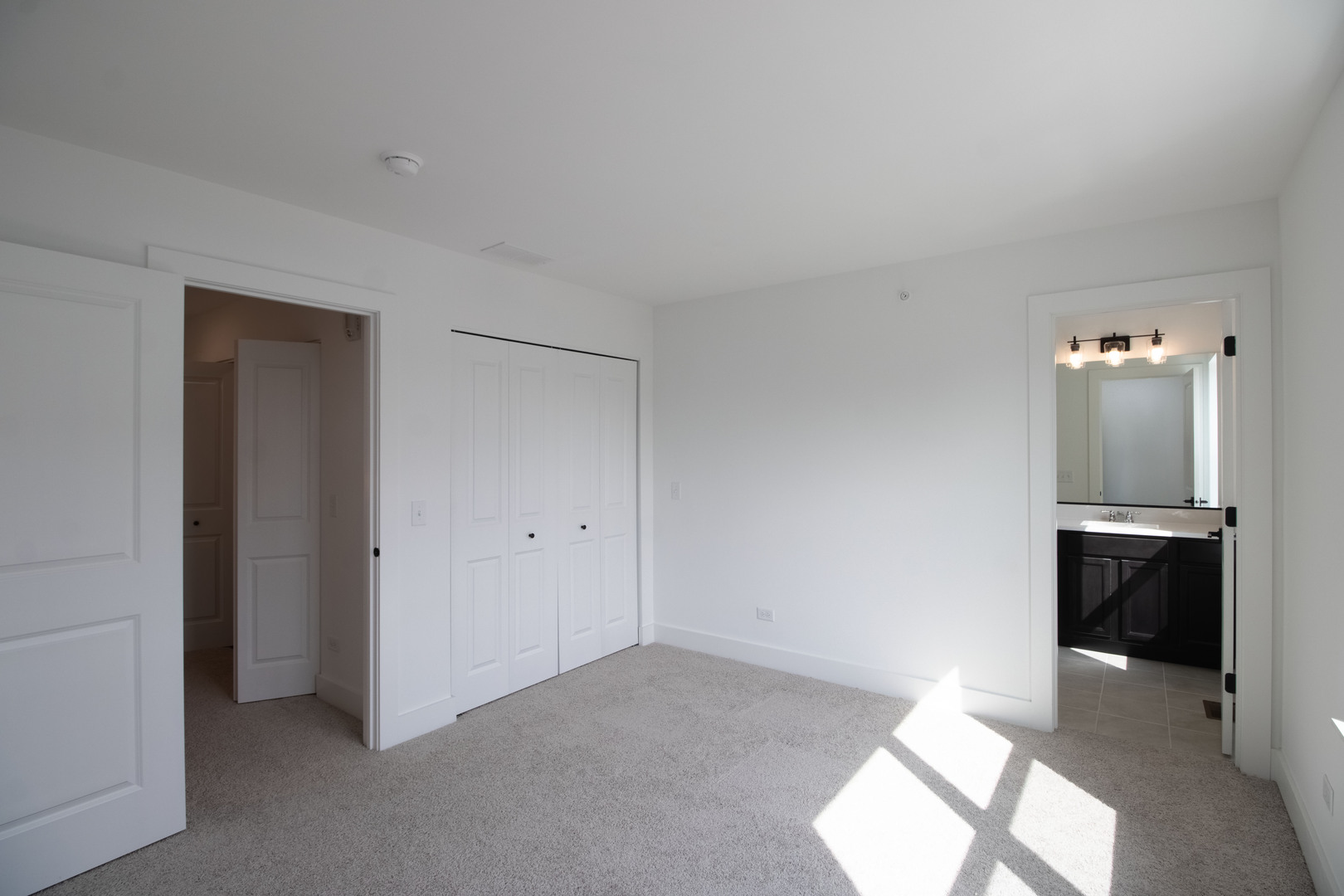 8380 Miami Avenue, Morton Grove, IL 60053