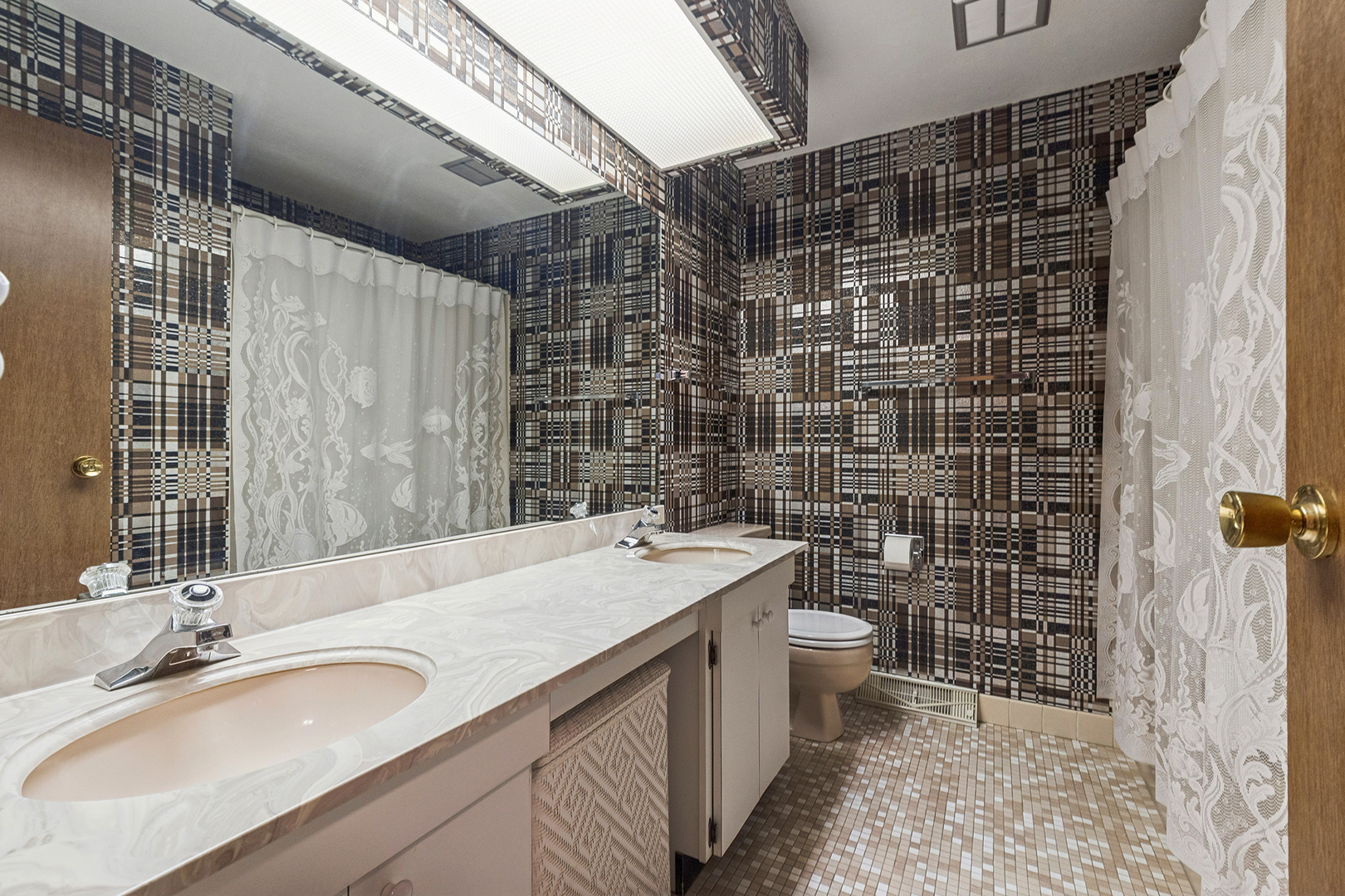 2 Vermont Circle, Bolingbrook, IL 60440