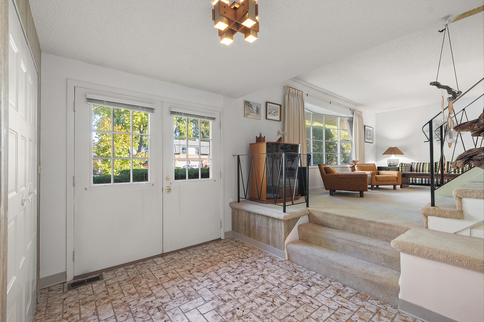 2 Vermont Circle, Bolingbrook, IL 60440