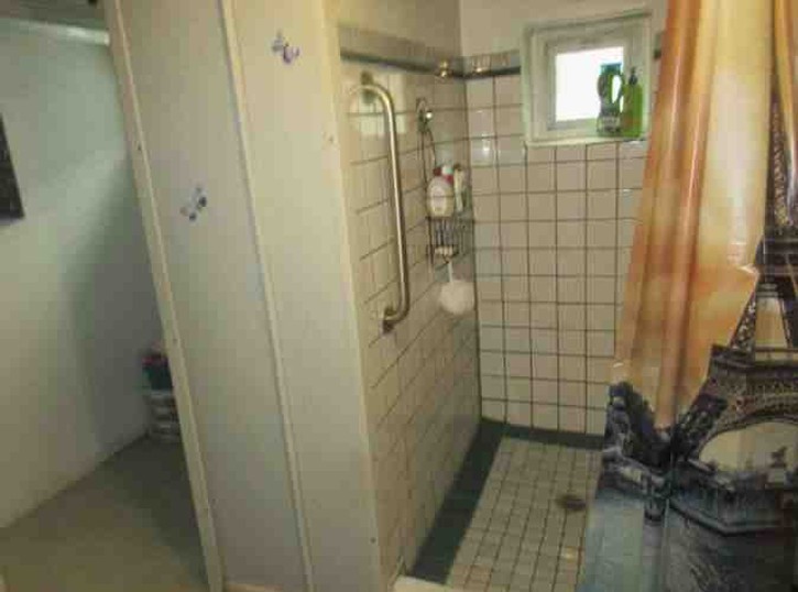 2913 E 97th Street, Chicago, IL 60617