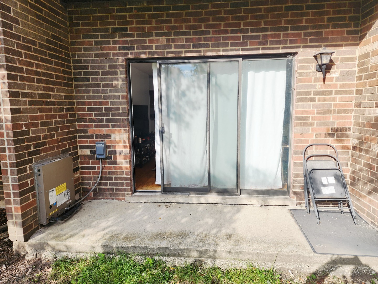 1026 Castilian Court #113, Glenview, IL 60025