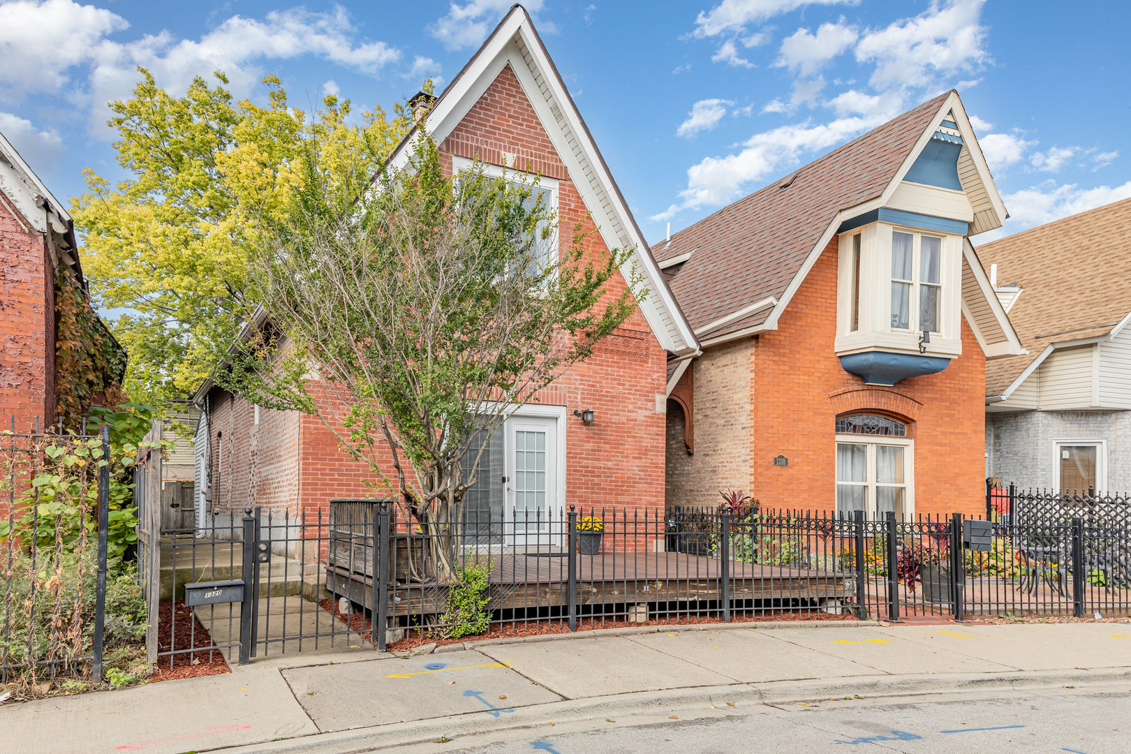 1320 S Heath Avenue, Chicago, IL 60608