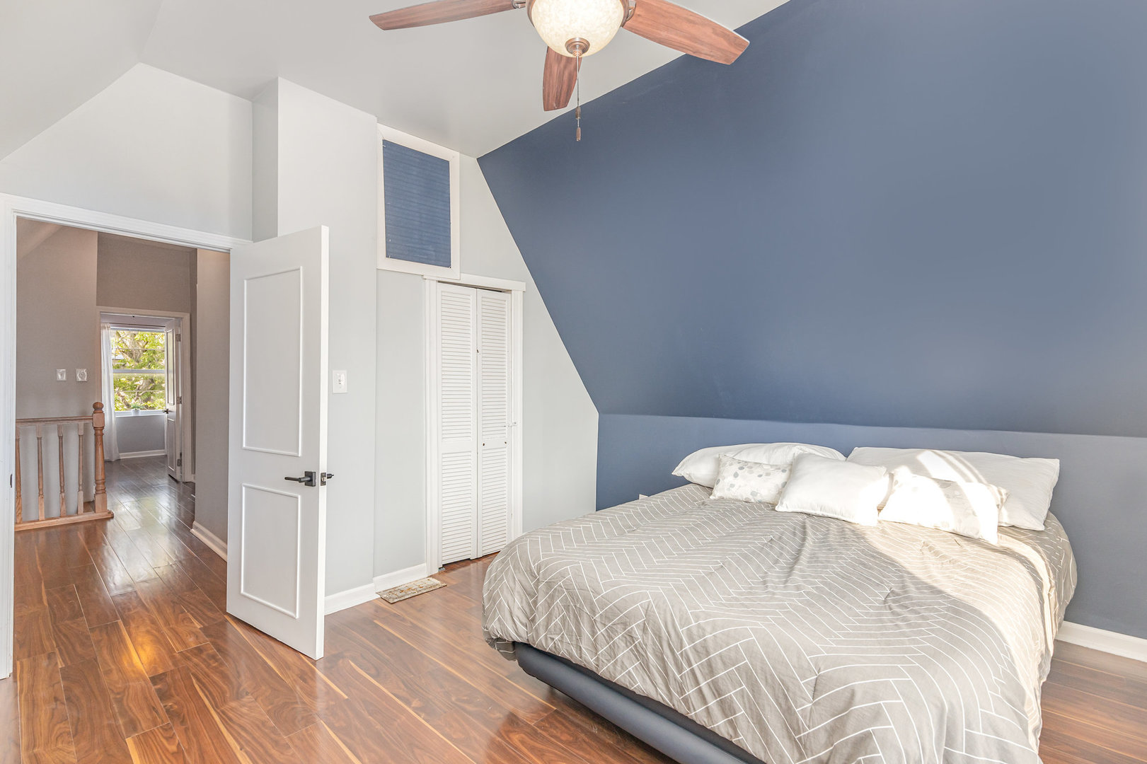 1320 S Heath Avenue, Chicago, IL 60608