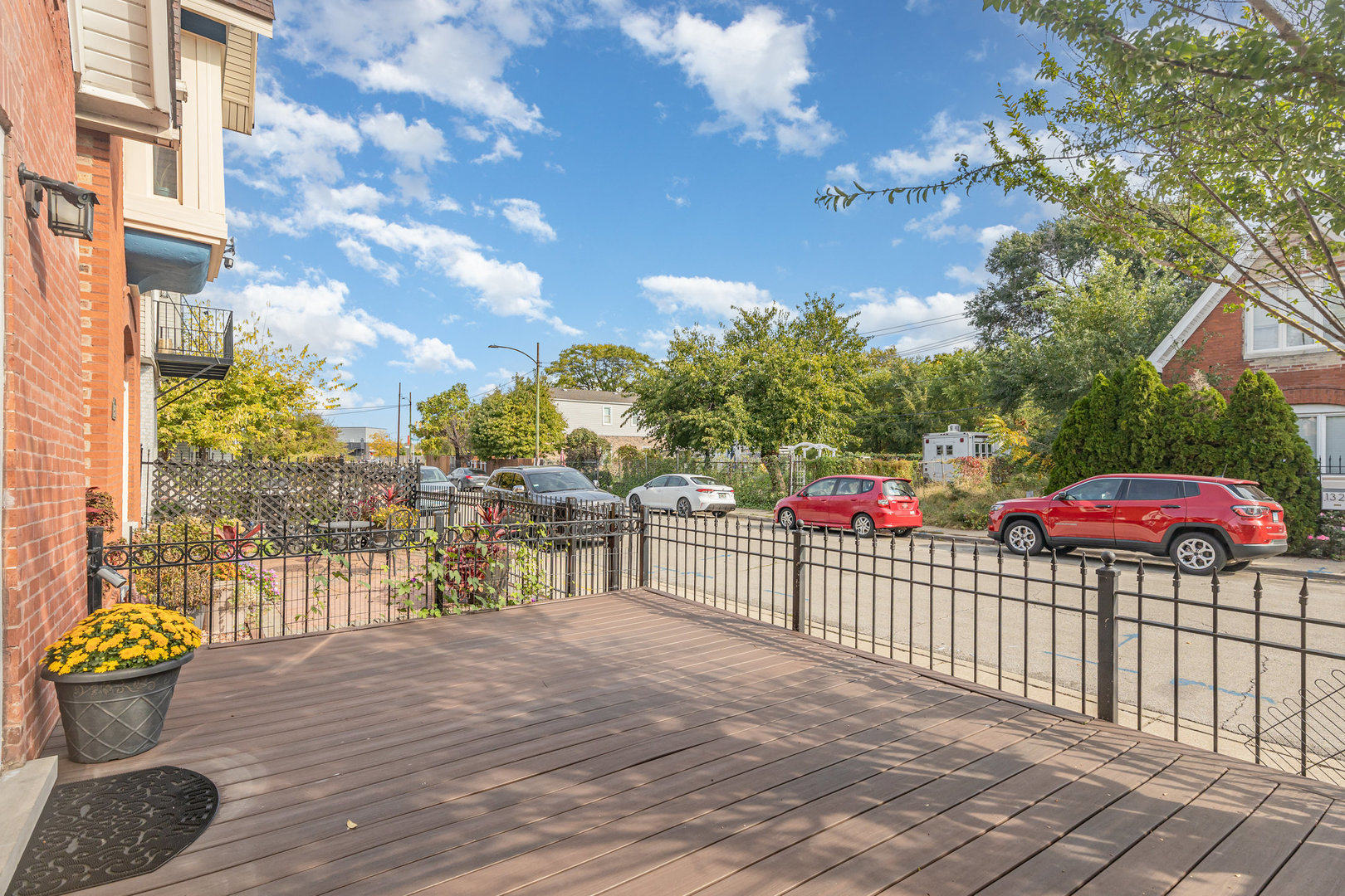 1320 S Heath Avenue, Chicago, IL 60608