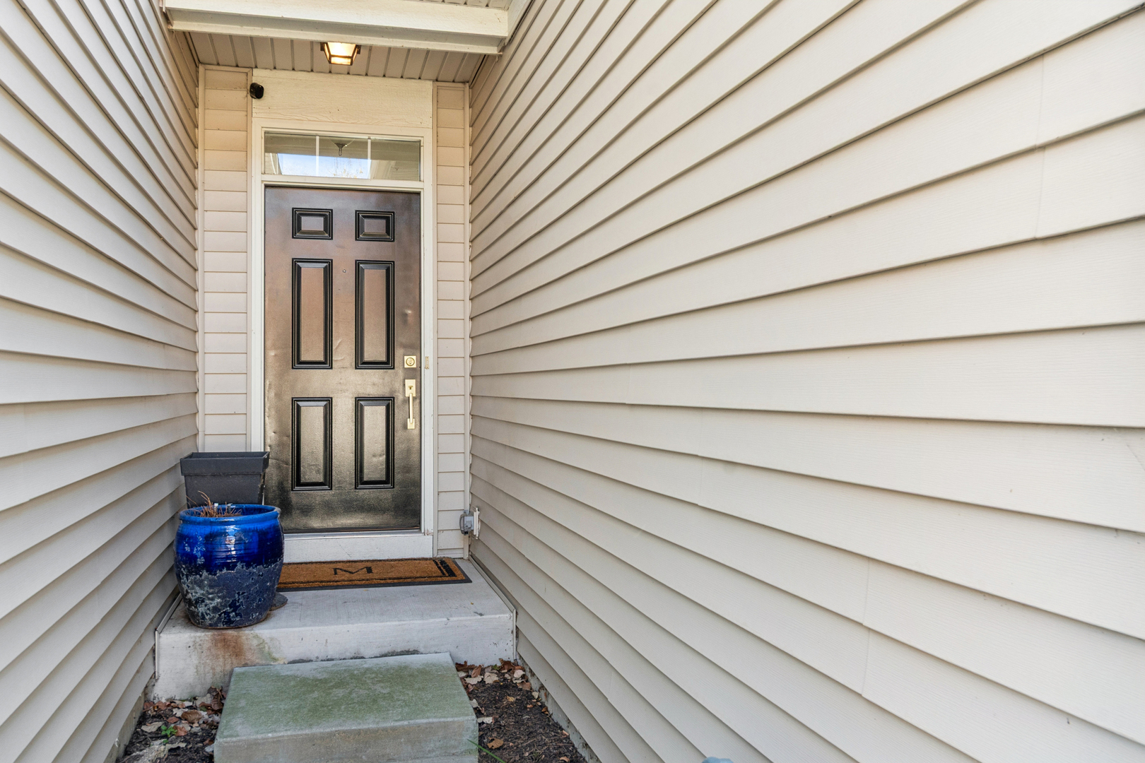 34W685 Roosevelt Avenue #B, St. Charles, IL 60174