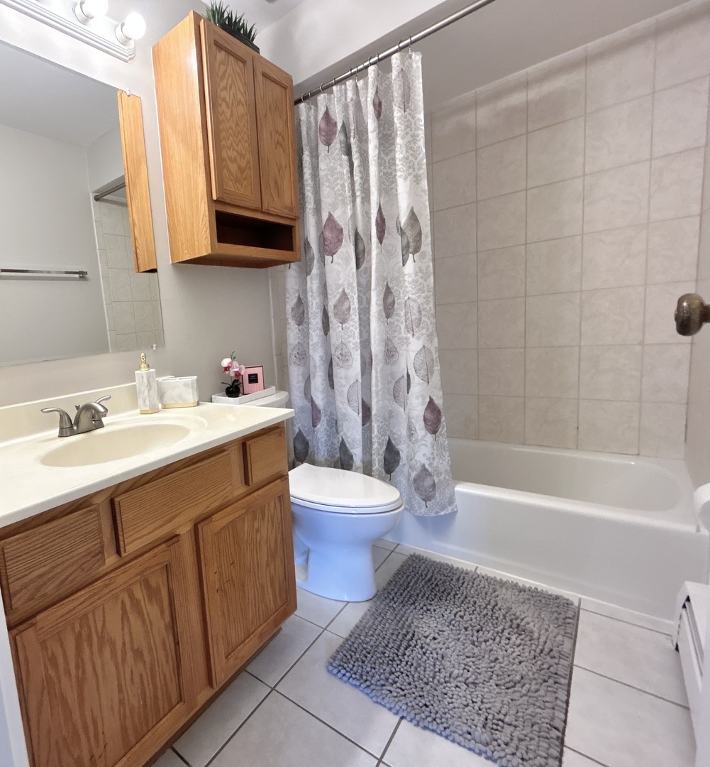 12817 CARRIAGE Lane #5, Crestwood, IL 60418