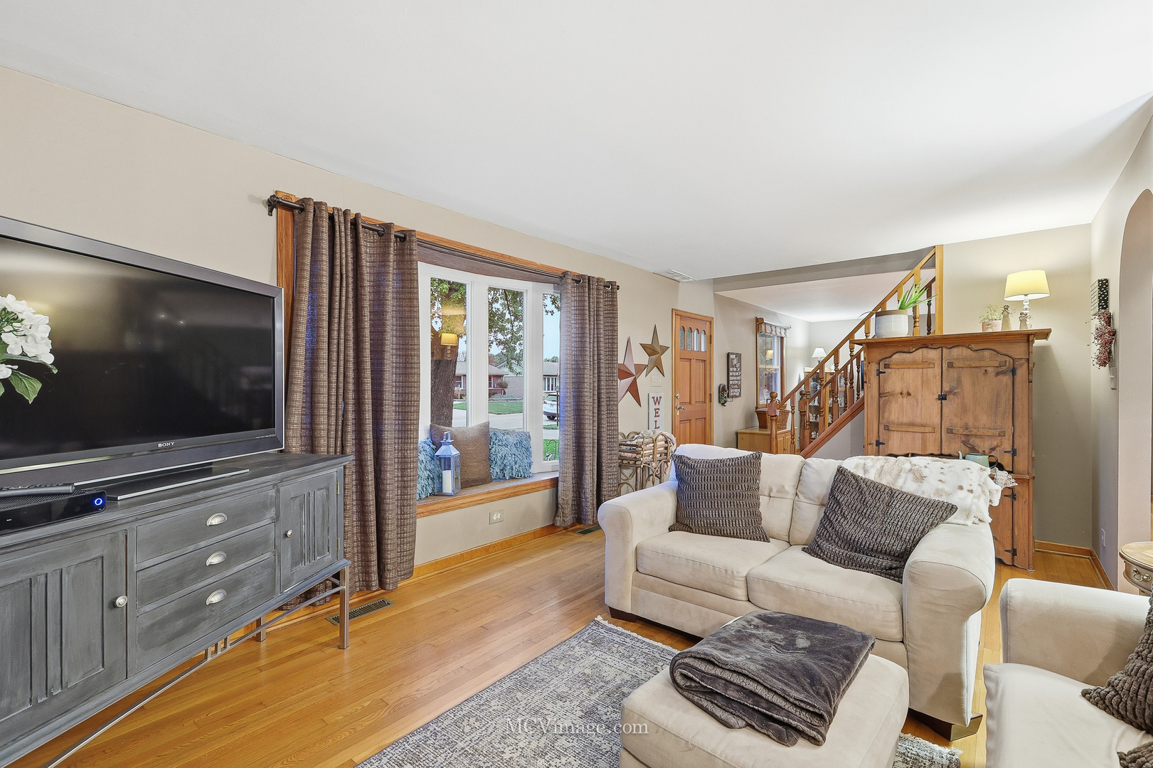 13125 E Playfield Drive, Crestwood, IL 60418