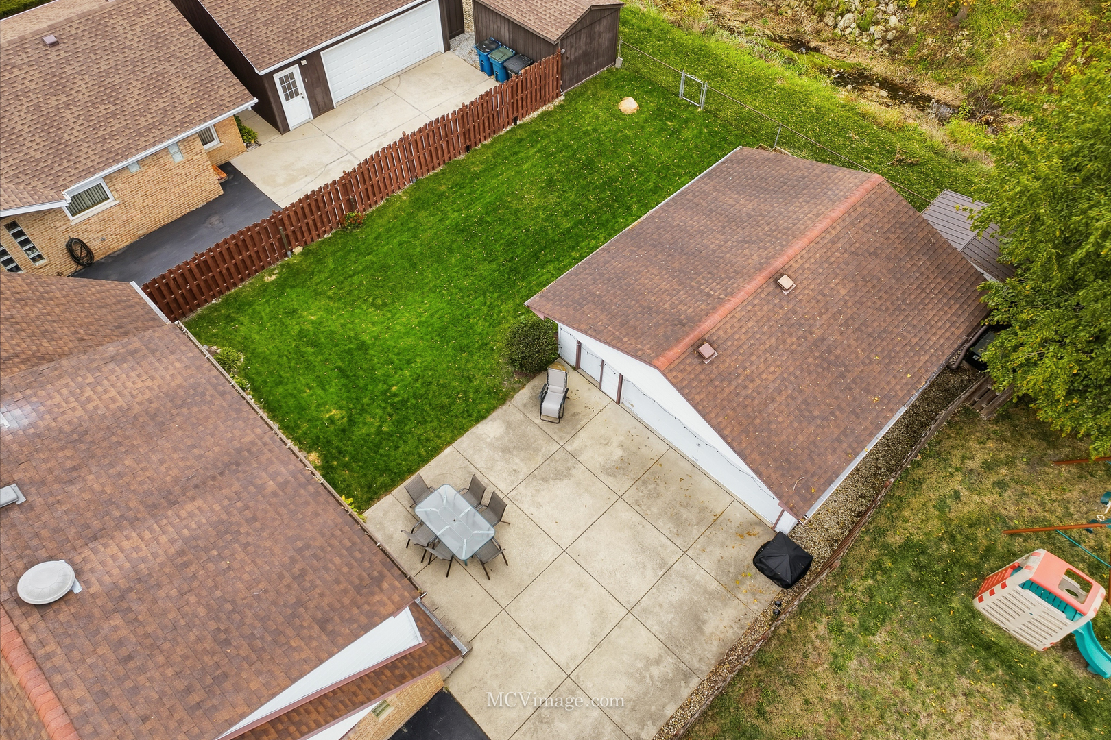 13125 E Playfield Drive, Crestwood, IL 60418