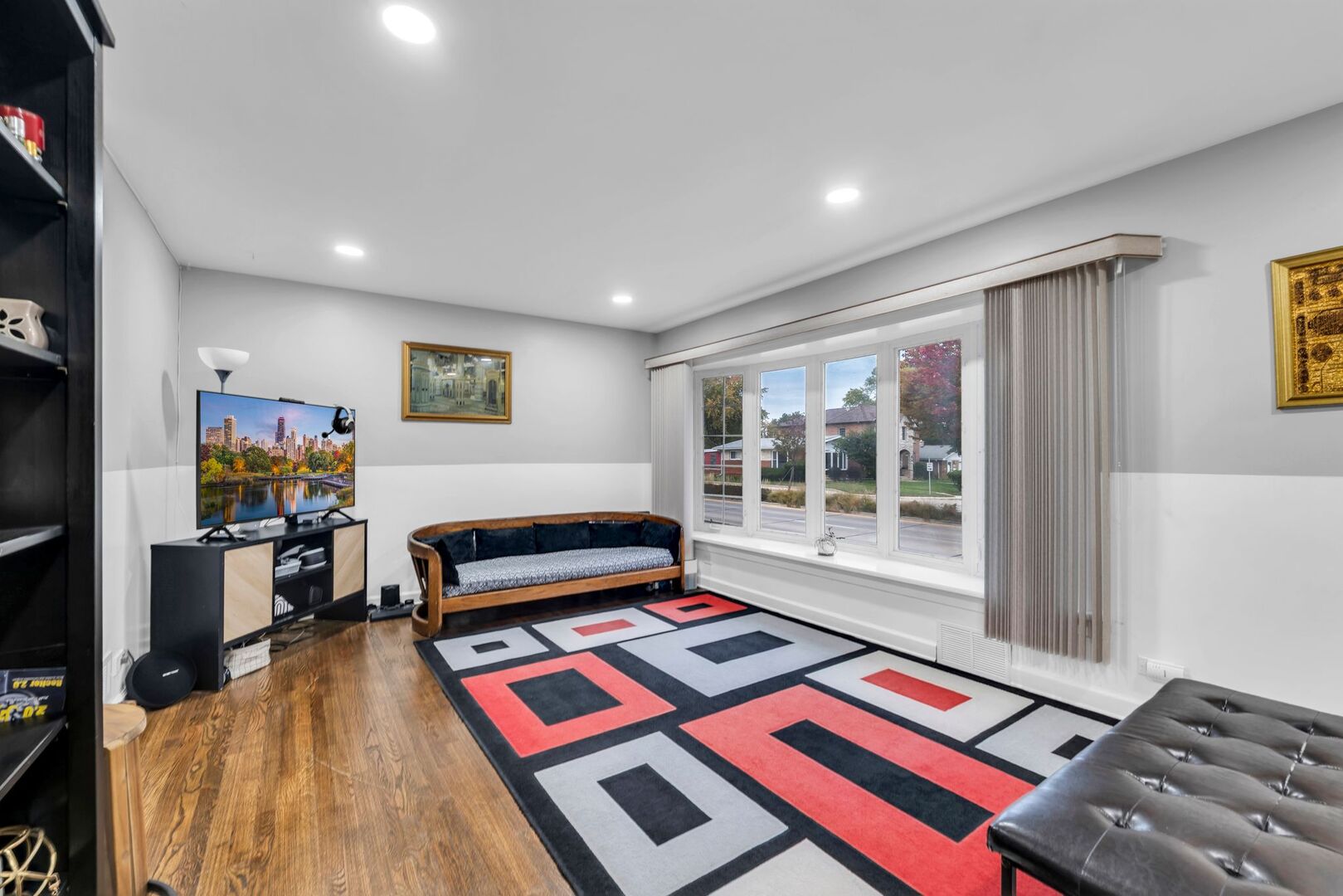 7424 Crawford Avenue, Skokie, IL 60076