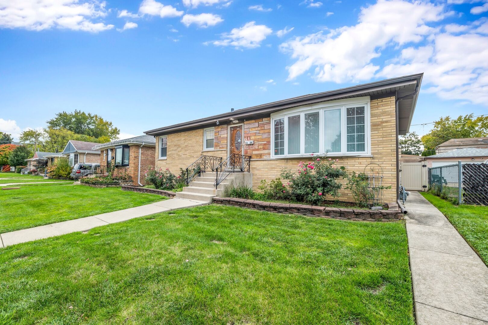 7424 Crawford Avenue, Skokie, IL 60076