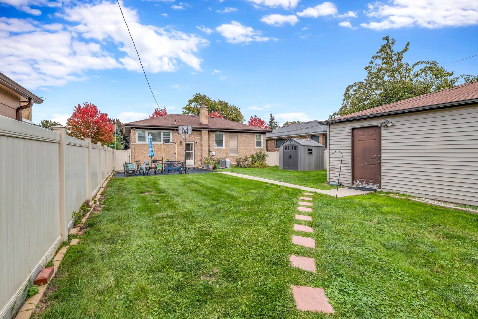 7424 Crawford Avenue, Skokie, IL 60076