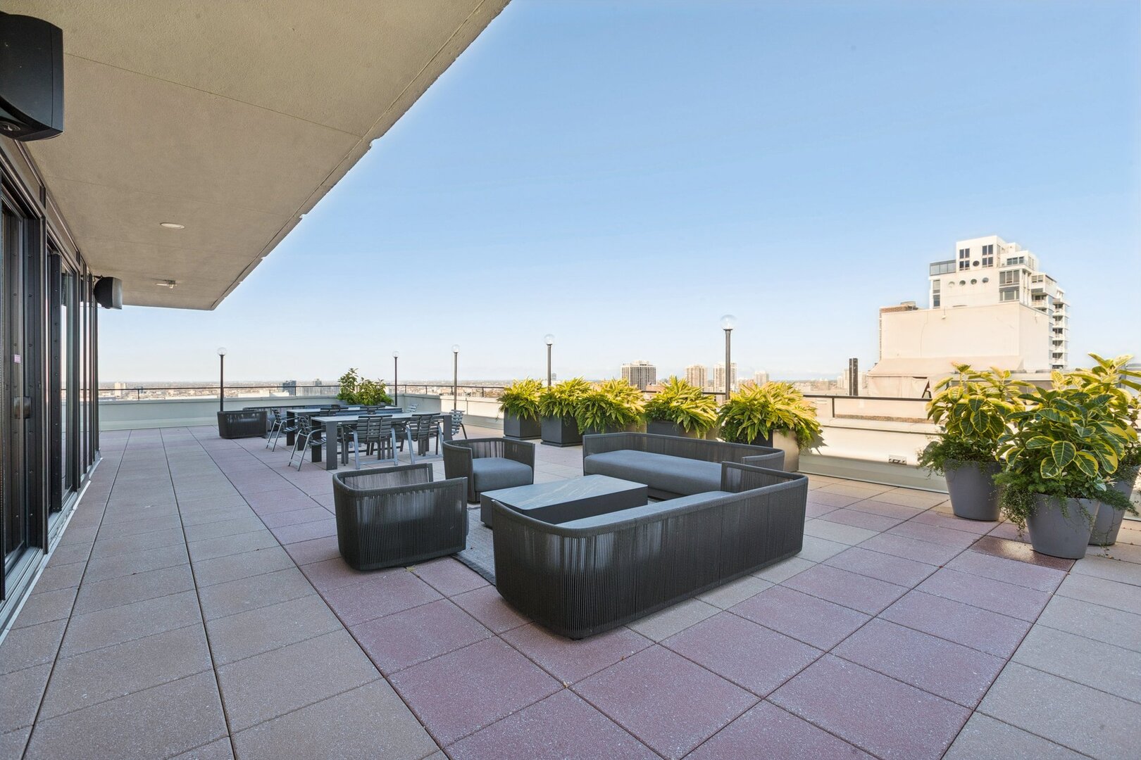 1212 N Lake Shore Drive #10CS, Chicago, IL 60610