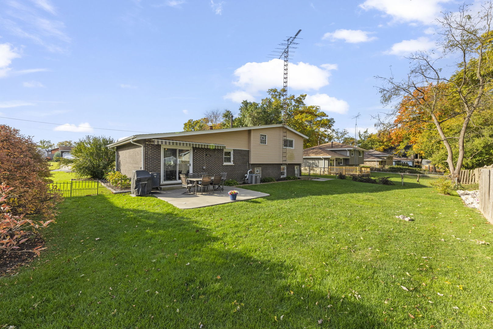 121 Kimber Drive, New Lenox, IL 60451