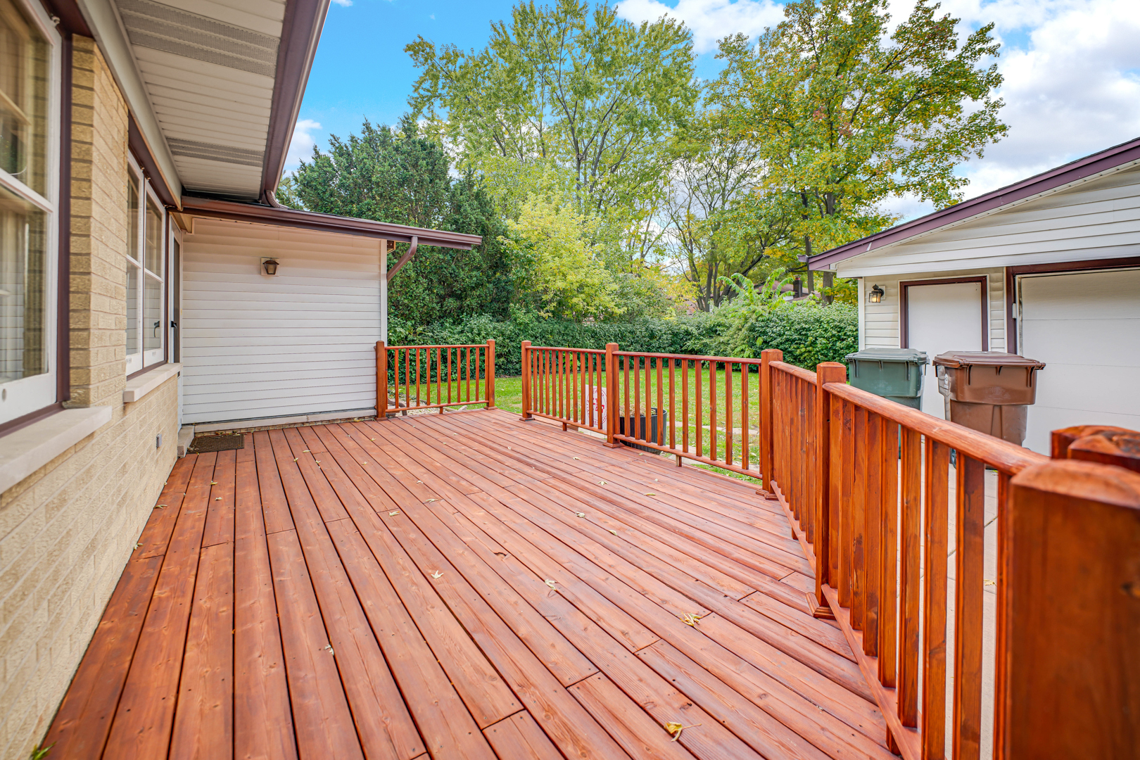 404 N Illinois Avenue, Glenwood, IL 60425