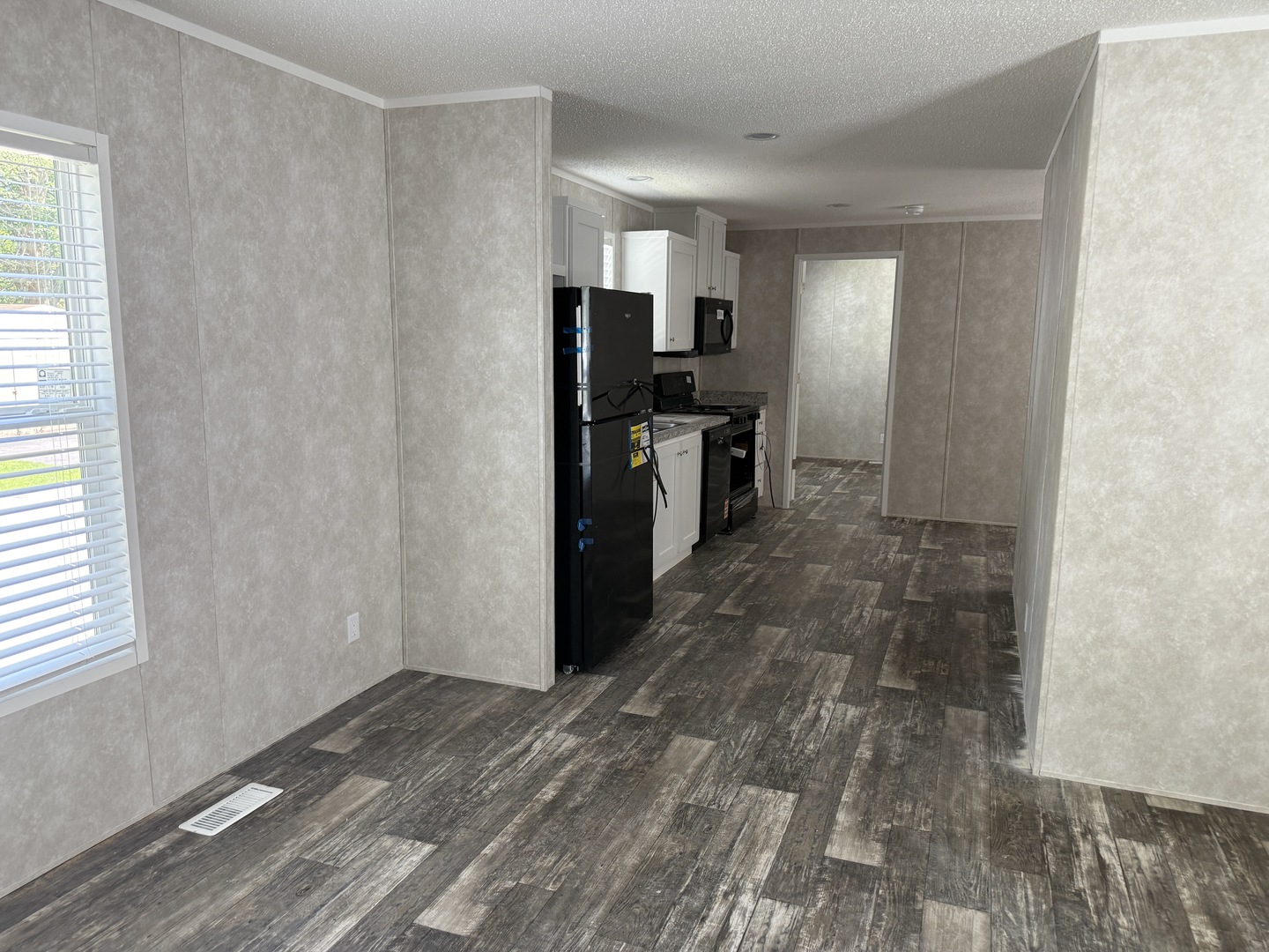 1712 S Dixie Highway #213, Crete, IL 60417