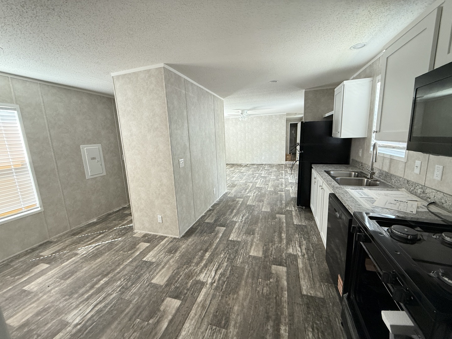 1712 S Dixie Highway #213, Crete, IL 60417