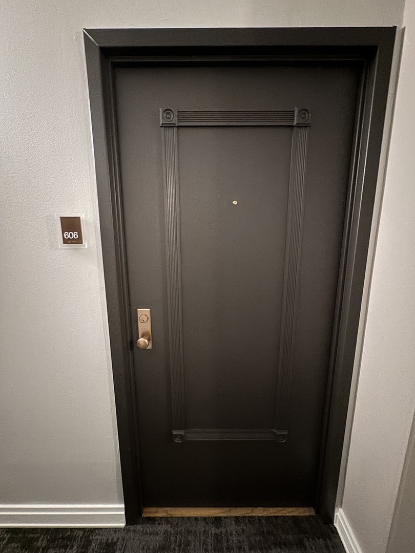 780 S Federal Street #606, Chicago, IL 60605