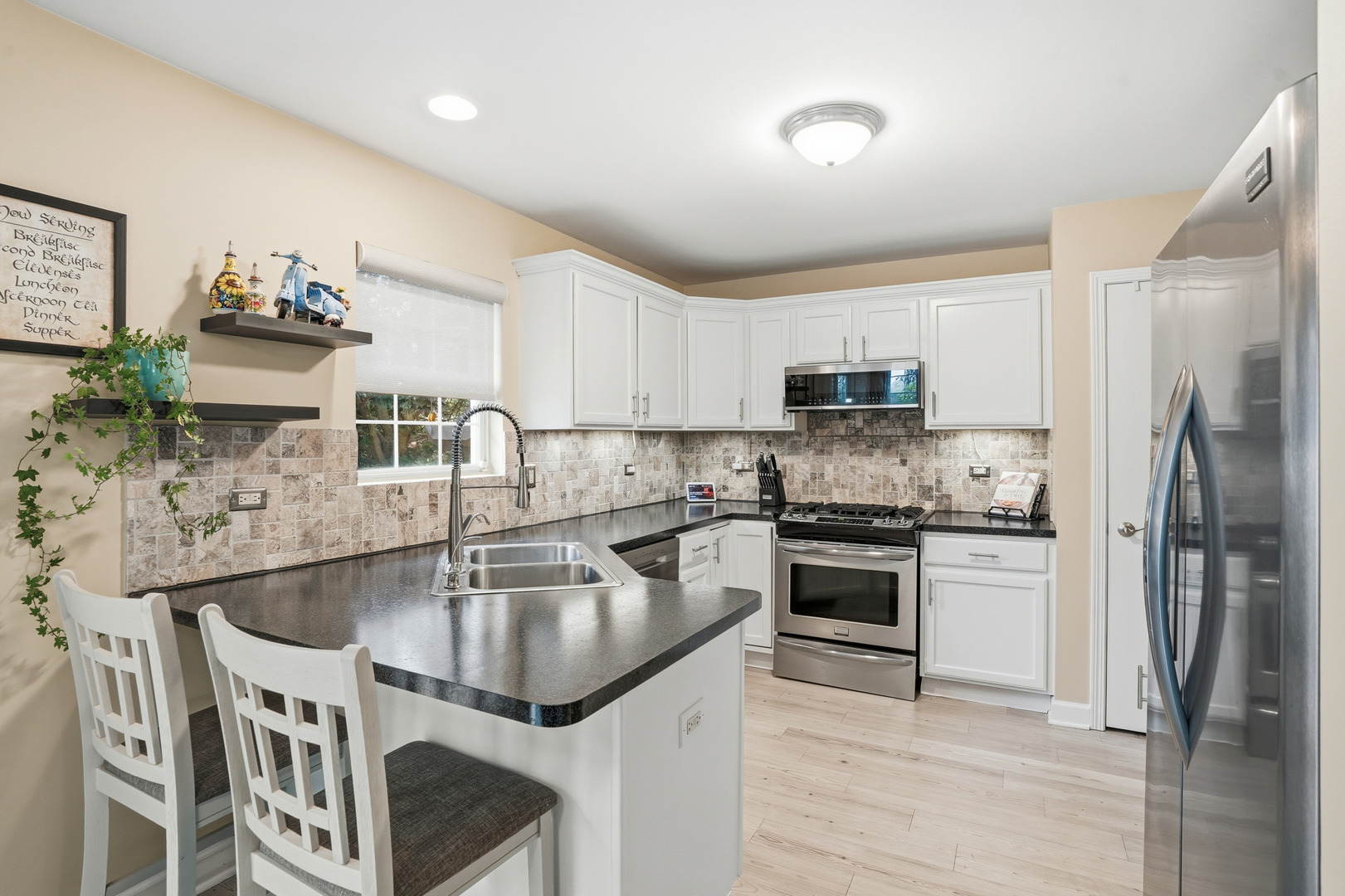 5601 W Sutton Place #A, Monee, IL 60449