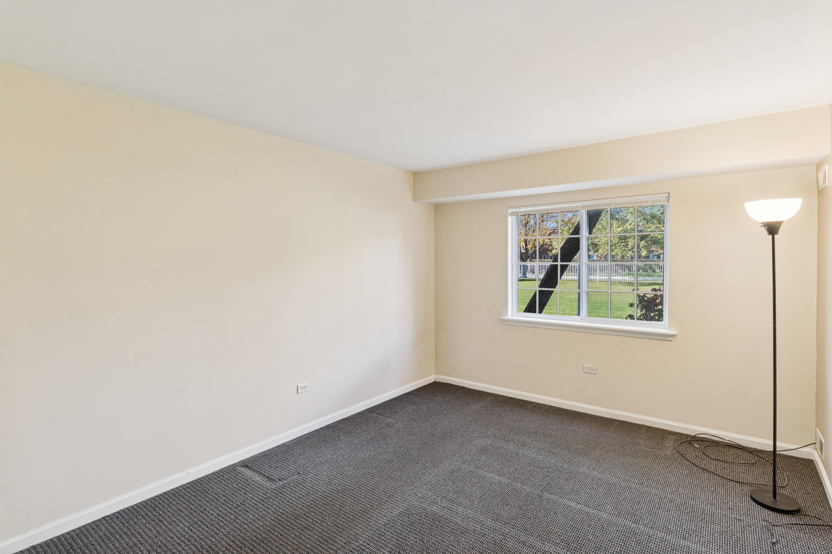 1633 N Windsor Drive #113, Arlington Heights, IL 60004