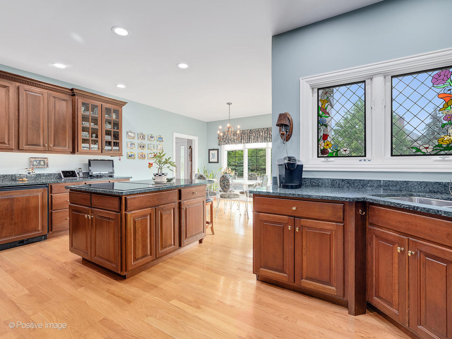 802 Kenmare Drive, Burr Ridge, IL 60527