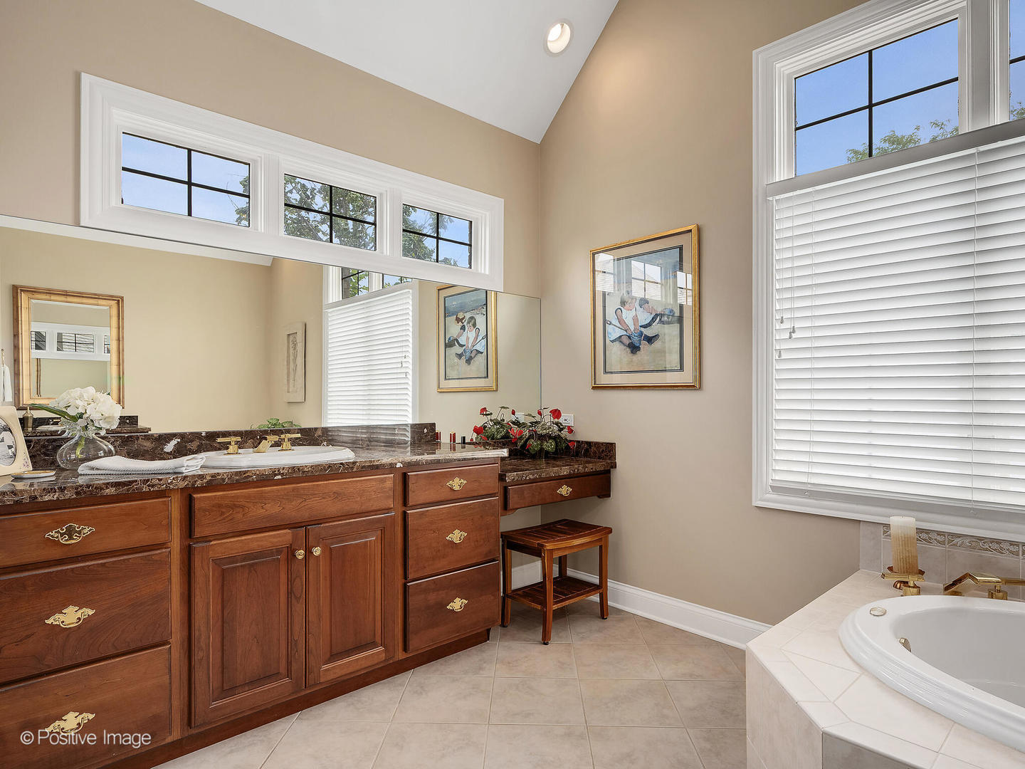 802 Kenmare Drive, Burr Ridge, IL 60527