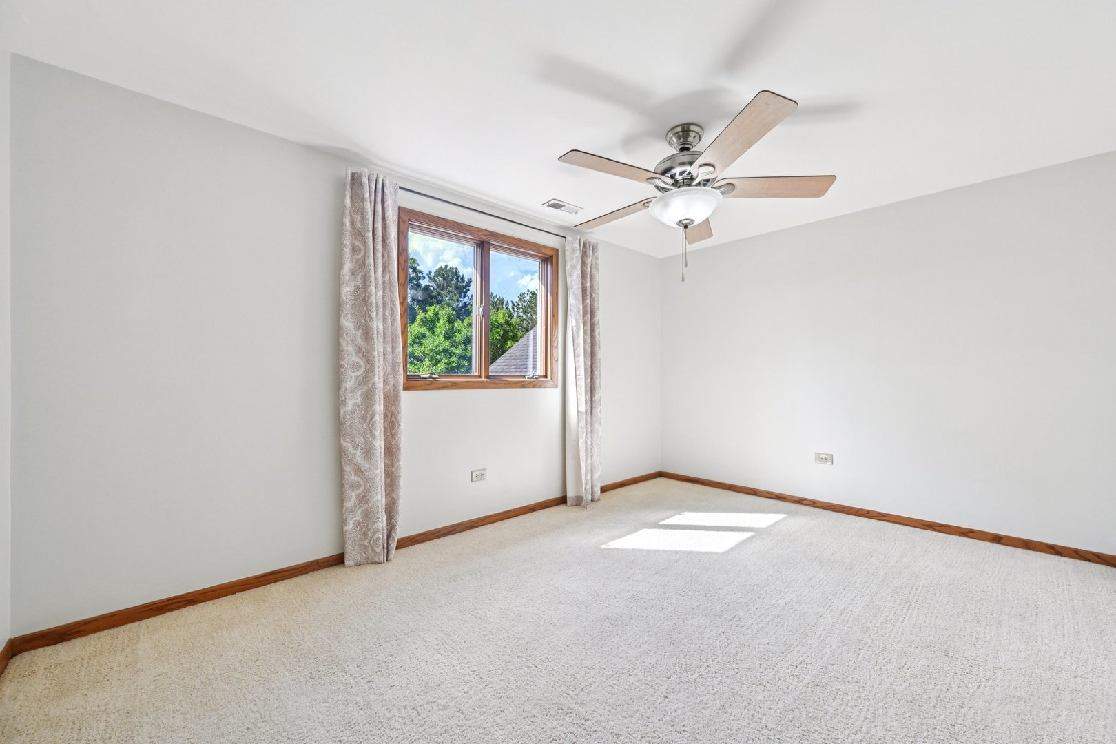 23045 S Wirth Lane, Frankfort, IL 60423