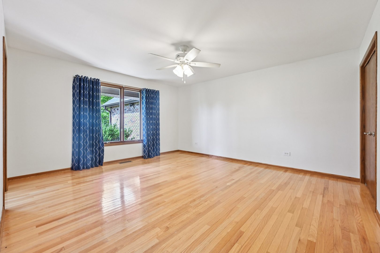 23045 S Wirth Lane, Frankfort, IL 60423