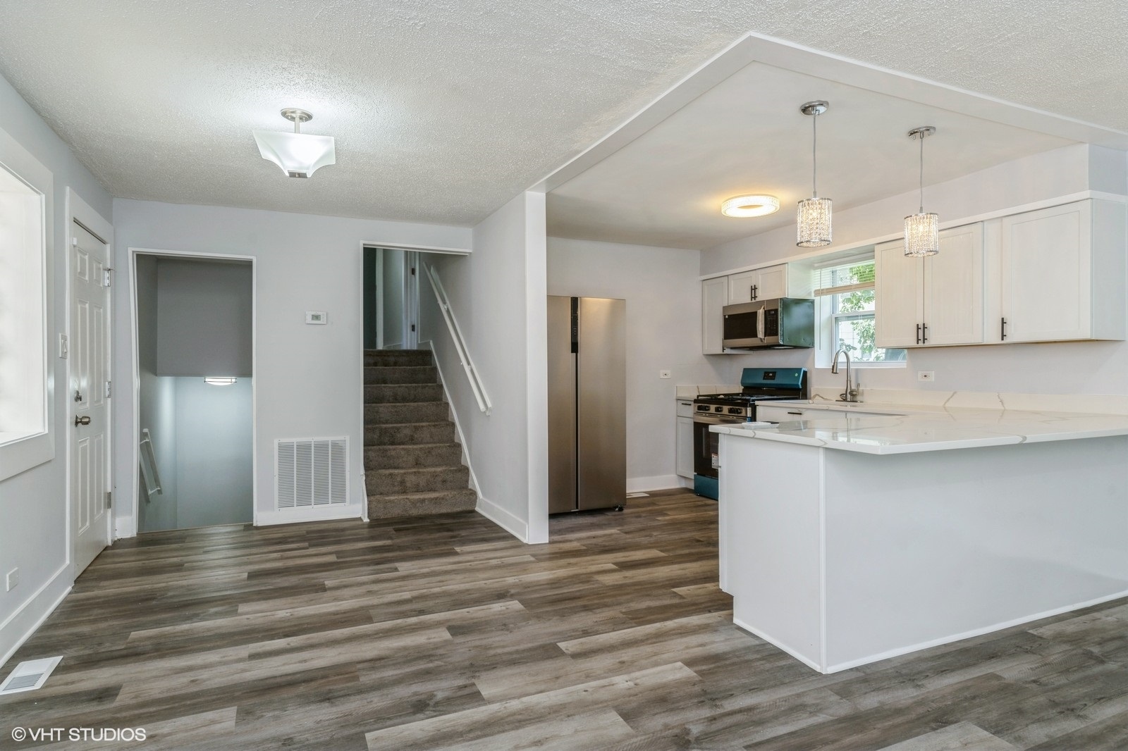 6545 S Hamilton Avenue, Chicago, IL 60636