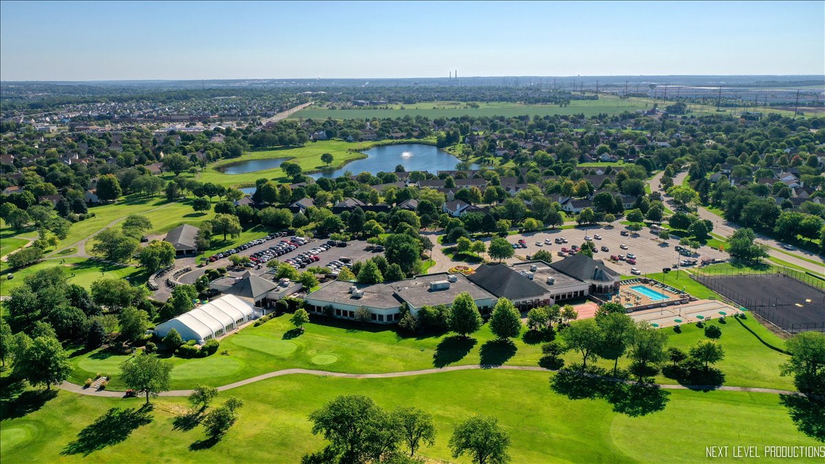 21289 Silktree Circle, Plainfield, IL 60544