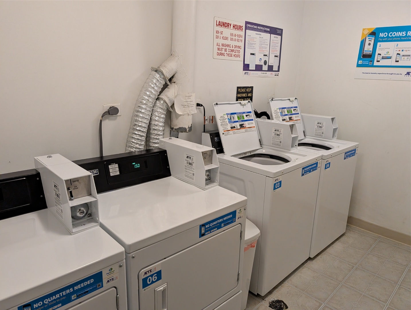 960 S River Road #208, Des Plaines, IL 60016