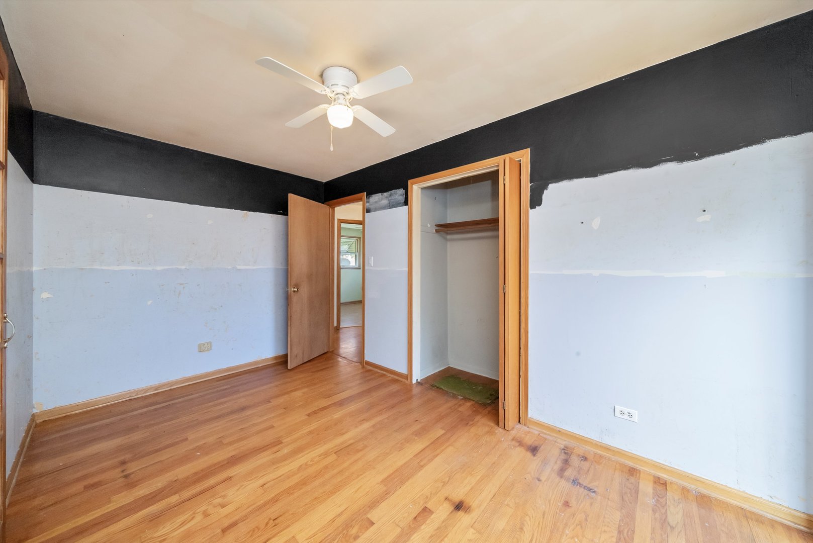 8521 S 83rd Avenue, Hickory Hills, IL 60457