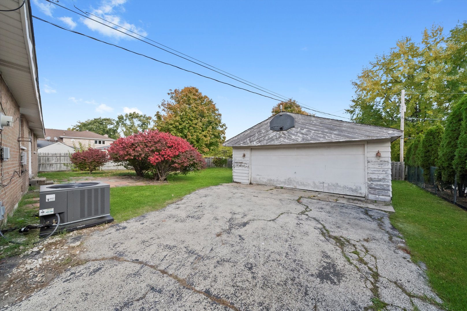 8521 S 83rd Avenue, Hickory Hills, IL 60457