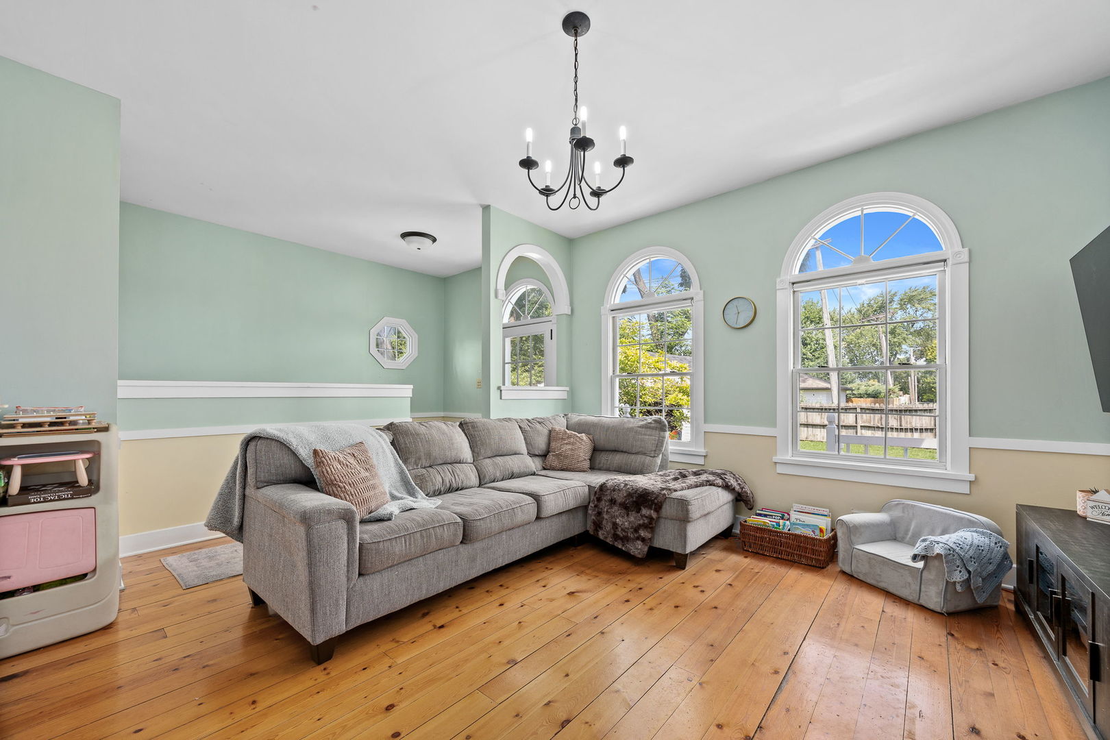 6448 175th Street, Tinley Park, IL 60477