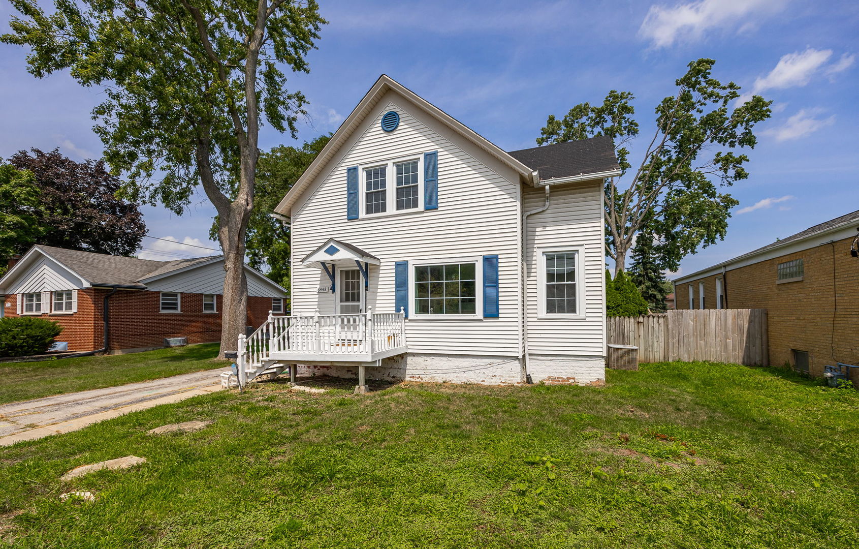 6448 175th Street, Tinley Park, IL 60477