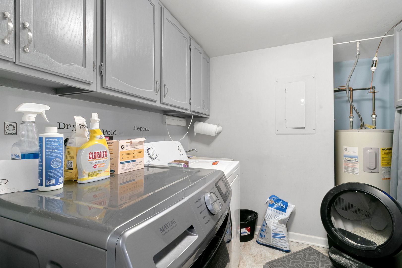 11045 S Theresa Circle #2B, Palos Hills, IL 60465