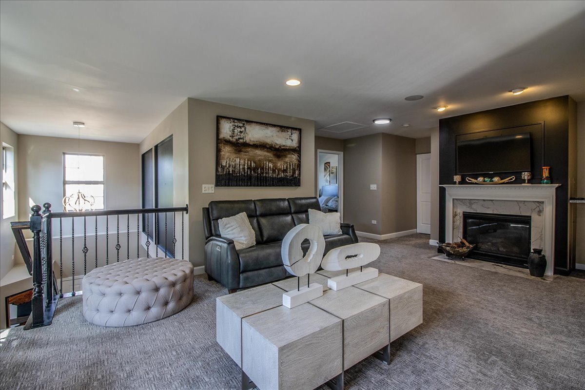 2783 Blakely Lane, Naperville, IL 60540