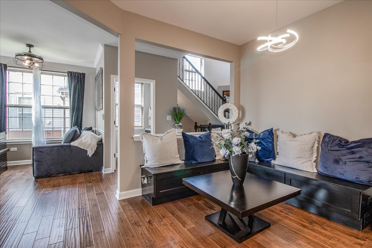 2783 Blakely Lane, Naperville, IL 60540