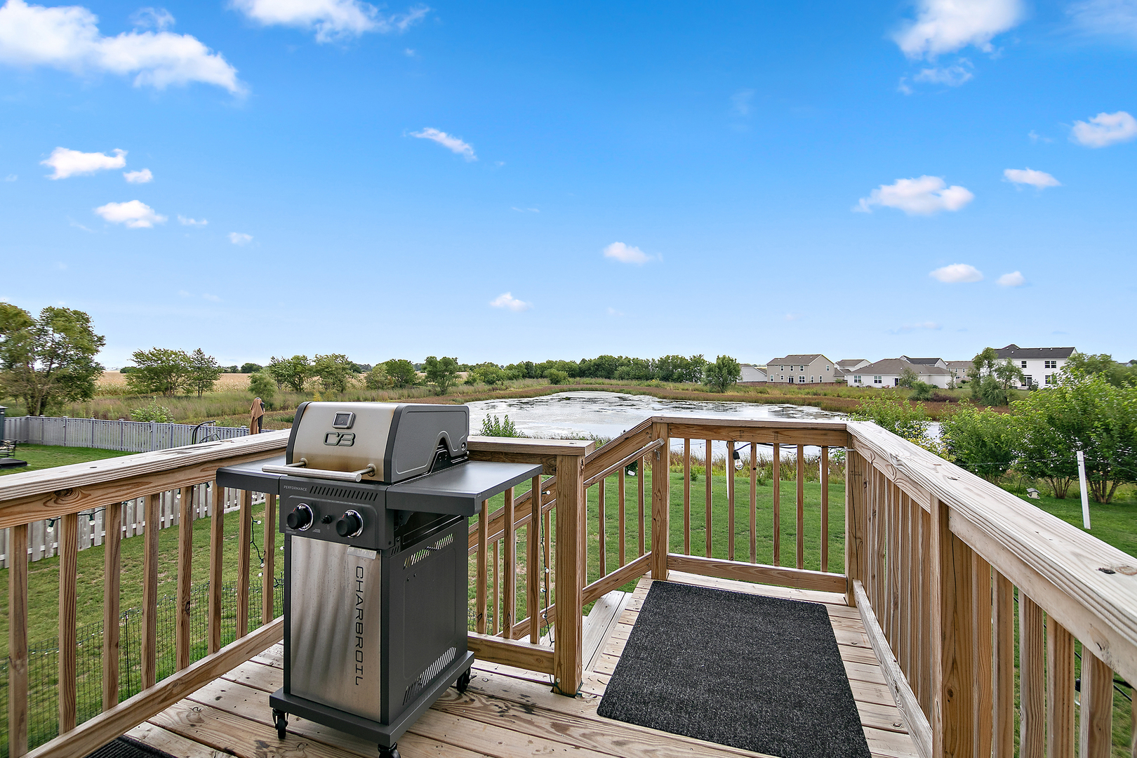 2469 Fairfield Avenue, Yorkville, IL 60560