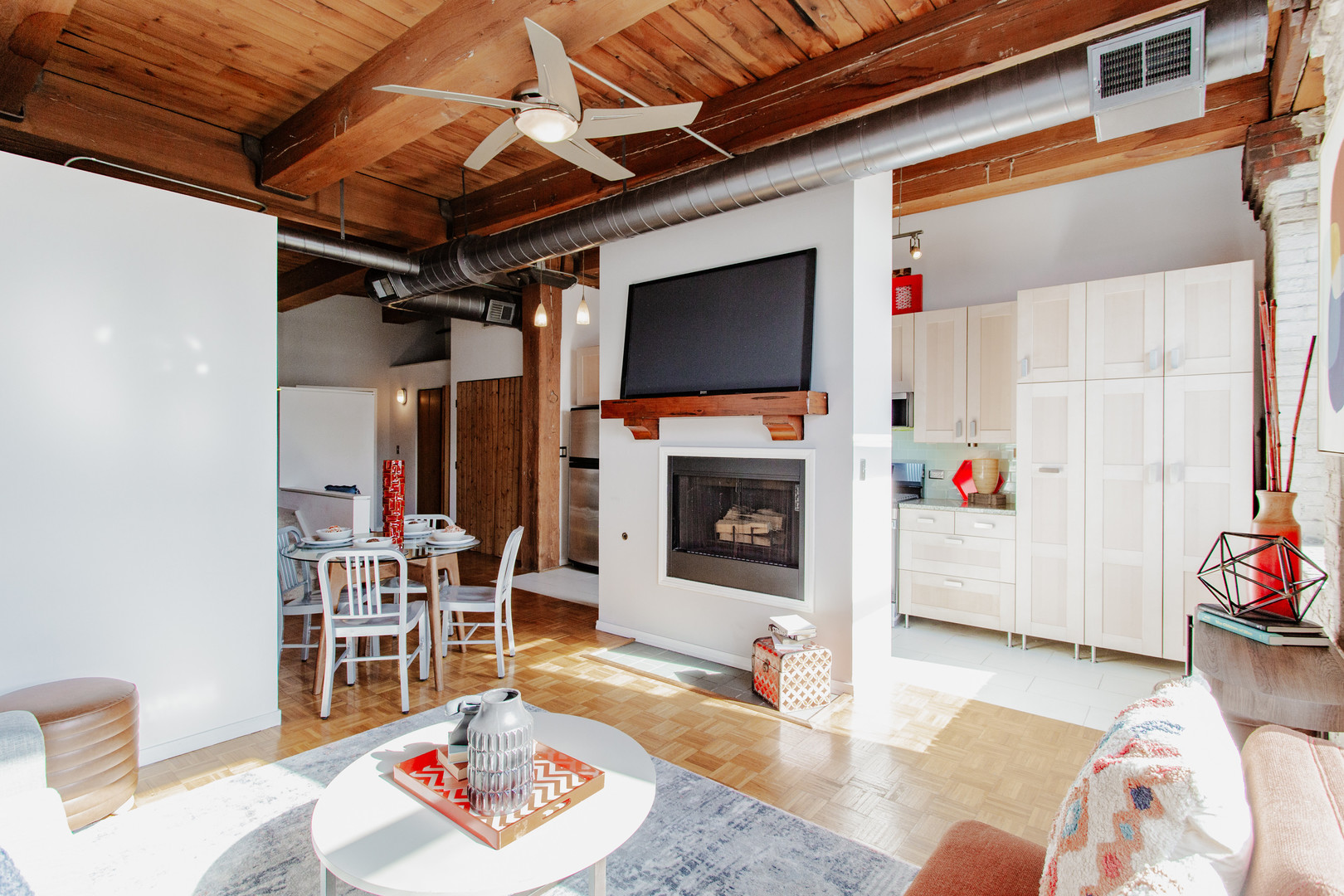 4745 N Ravenswood Avenue #210, Chicago, IL 60640