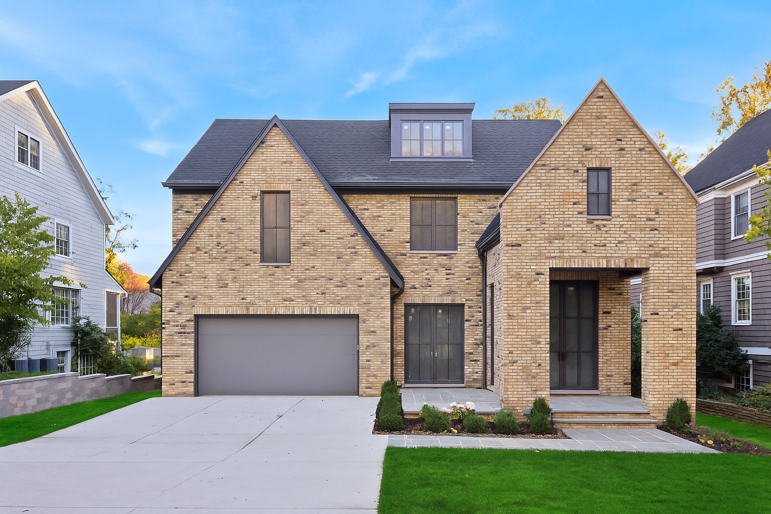 331 Forest Road, Hinsdale, IL 60521